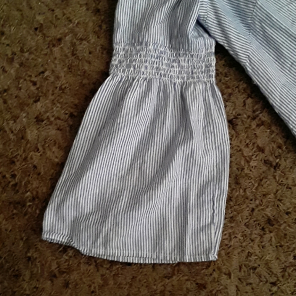 Shirt - Picture 2 of 3